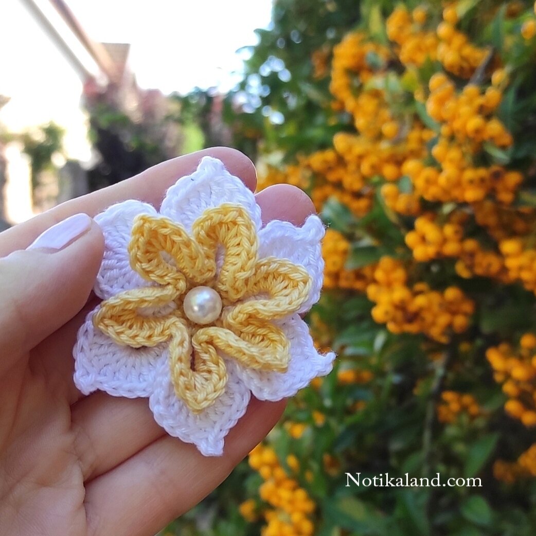Crochet flower 3D