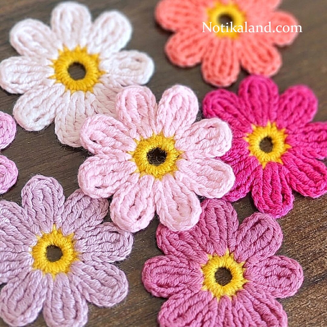How to crochet a simple flower Step by Step